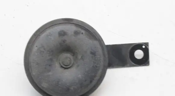 Nissan Note (E12) Horn signal 256203VA0A