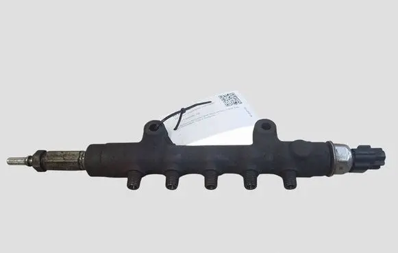 Ford Transit Fuel main line pipe