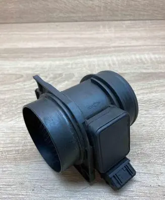 Renault Espace IV Mass air flow meter 7700105010B 5WK9615