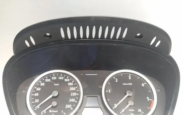 BMW 5 E60 E61 Speedometer (instrument cluster) 110080213