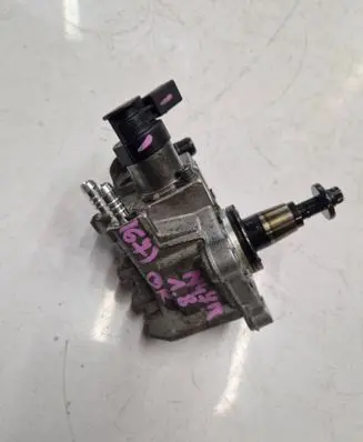 BMW 3 E90 E91 Fuel injection high pressure pump 0445010519 7823452