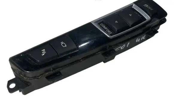 Multifunctional control switch/knob