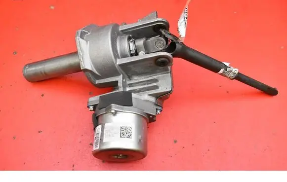 Opel Corsa D Power steering pump 13403277