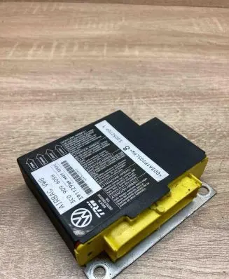 Volkswagen PASSAT B6 Airbag control unit/module 3C0909605H 391129
