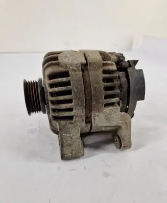 Opel Corsa D Generator/alternator 0124325171