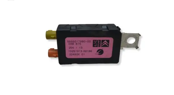 Citroen DS4 Aerial antenna amplifier 9666017980