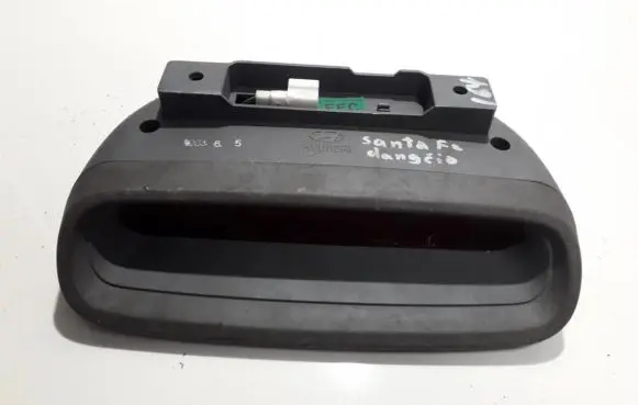 Hyundai Santa Fe Third/center stoplight 92750260 92750-260
