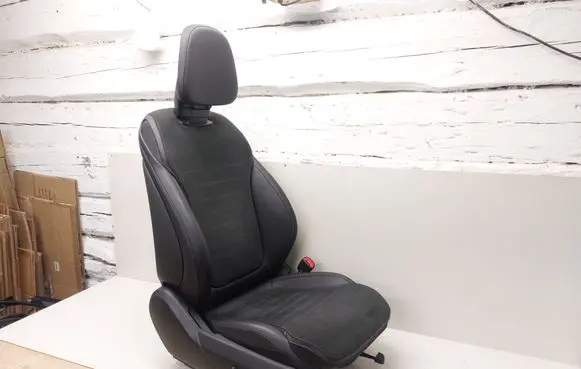 Mercedes-Benz C W206 Front passenger seat 