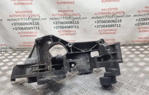 Seat Toledo II (1M) Generator/alternator bracket 038903143H