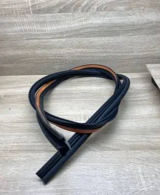 Citroen C3 Front door rubber seal 9023NG