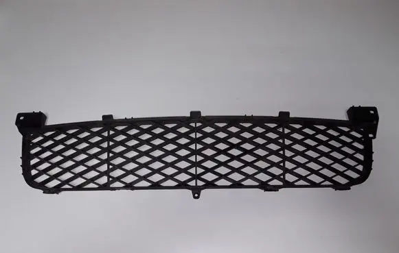 Suzuki Grand Vitara II Front bumper lower grill 7172165J0
