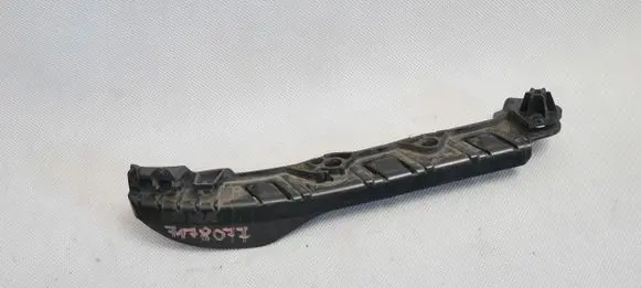 BMW 5 E60 E61 Front bumper mounting bracket 7178077