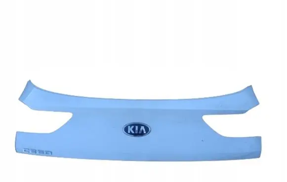 KIA Ceed Tailgate trim R28P2