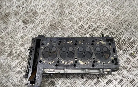 Mercedes-Benz E W213 Engine head A6540103903