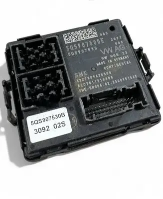 Volkswagen Golf VIII Gateway control module 5QS907530EXX