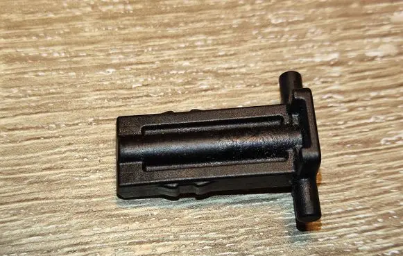 Mini One - Cooper F56 F55 Radiator mount bracket 8668715 17118668715 0120190A