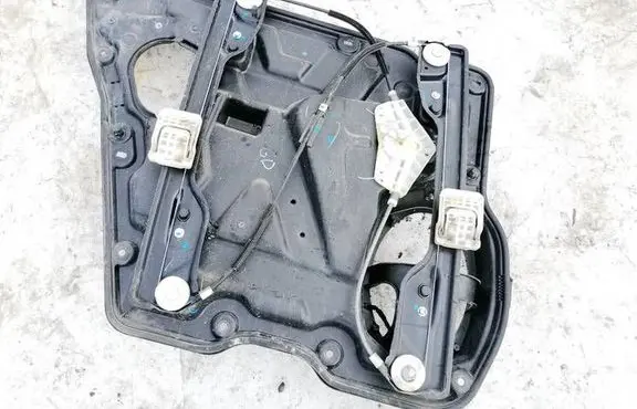 Dodge Journey Front door electric window regulator 05067835AA 05084013AE