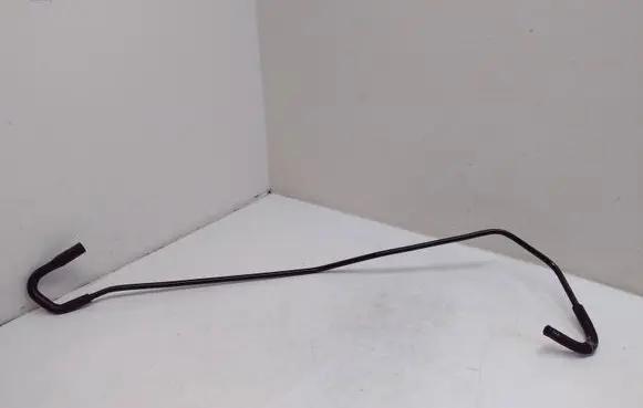 Toyota Prius (XW50) Fuel line/pipe/hose 