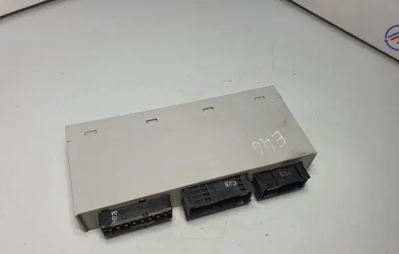 BMW 3 E46 Central body control module 6914366 61356914366