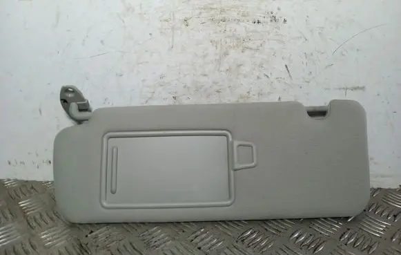 KIA Sorento Sun visor clip/hook/bracket 
