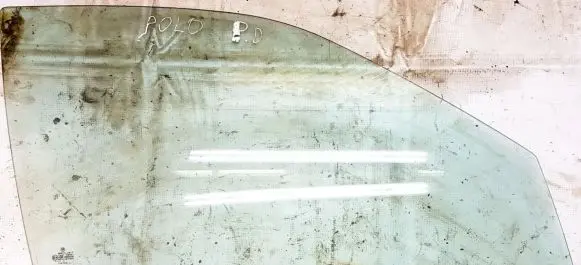 Volkswagen Polo III 6N 6N2 6NF Front door window glass four-door