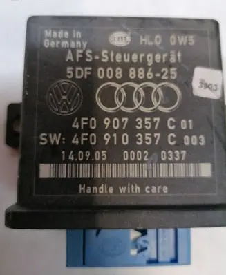 Audi A8 S8 D3 4E Light module LCM 4F0907357C 5DF00888625 4F0910357C