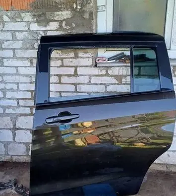 Mazda 5 Side sliding door 