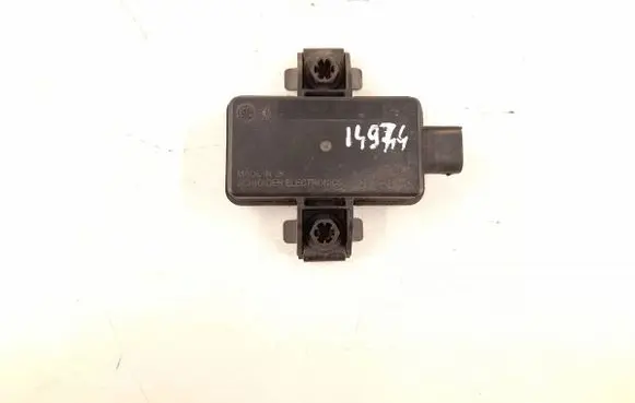 Mercedes-Benz C AMG W205 Tire pressure sensor 0009006907 0009001105