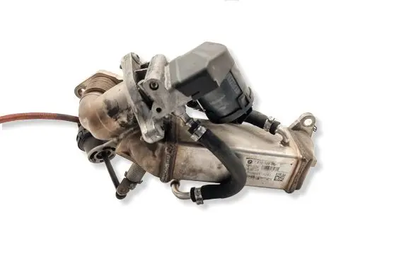 BMW 3 E90 E91 EGR valve cooler 781016603 R8998003