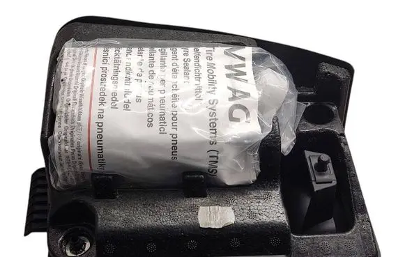 Porsche Boxster 981 Tire air pump compressor 4L0012619A