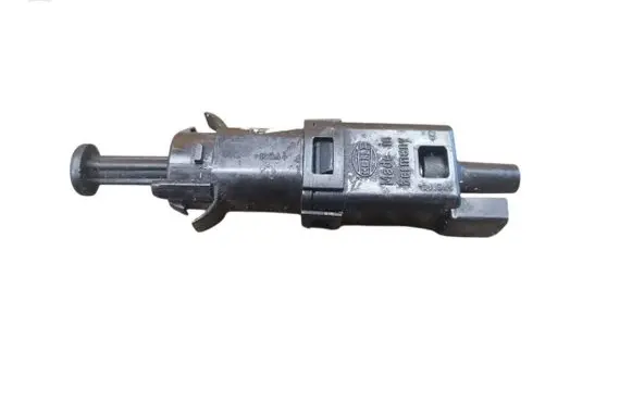 Volvo S40, V40 Brake pedal sensor switch 9146505