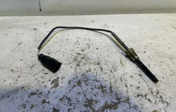 Audi A5 8T 8F Exhaust gas temperature sensor 03L906088D