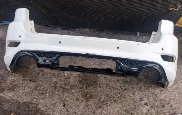 Jeep Grand Cherokee Rear bumper 68143470
