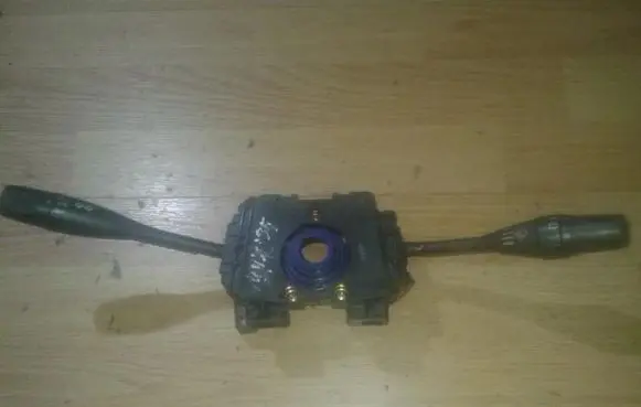 Nissan Sunny Wiper turn signal indicator stalk/switch