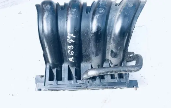 Nissan Micra Intake manifold