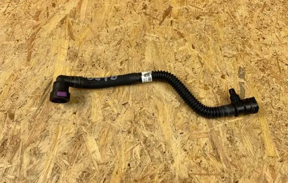 Land Rover Range Rover Sport L461 Engine coolant pipe/hose M8E28C481AD