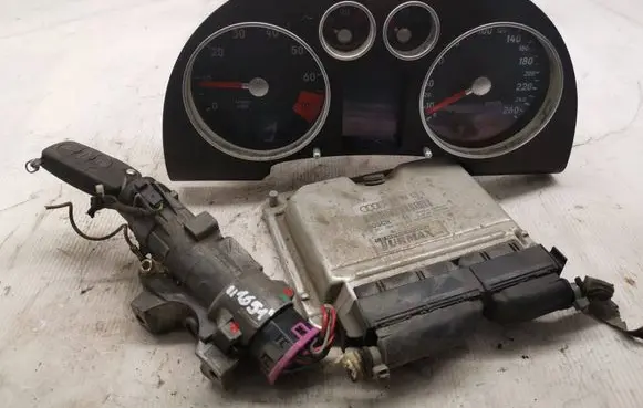 Audi TT Mk1 Engine ECU kit and lock set 8N0906018A 0261204898 26SA5508