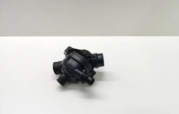 BMW 5 E60 E61 Thermostat/thermostat housing 7536655 7565780 17127565780
