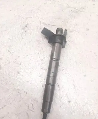 BMW 5 F10 F11 Fuel injector 7805428 0445116