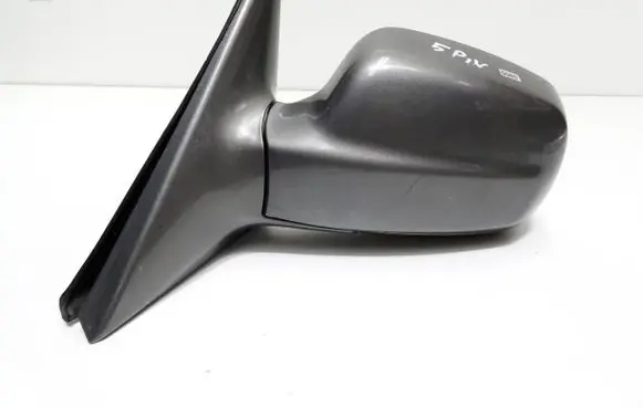 Front door electric wing mirror