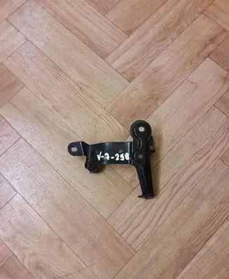 Volvo XC60 ABS pump bracket 