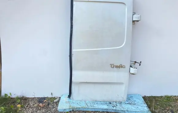 Renault Trafic II (X83) Door (2 Door Coupe) 