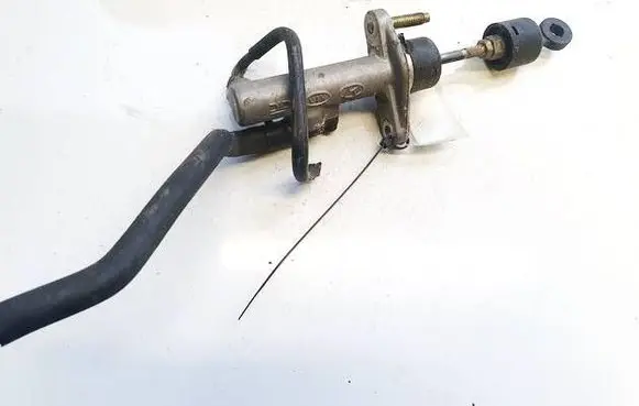 KIA Cerato Clutch master cylinder 