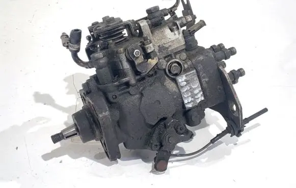 Volkswagen Transporter - Caravelle T4 Fuel injection high pressure pump 074130108G
