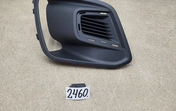 Renault Kangoo III Quarter panel pressure vent 
