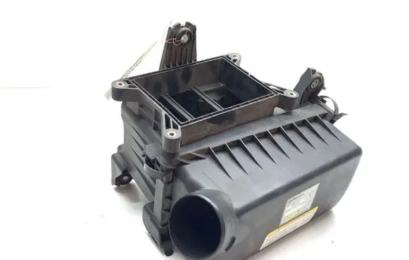 KIA Rio Air filter box 281101G000
