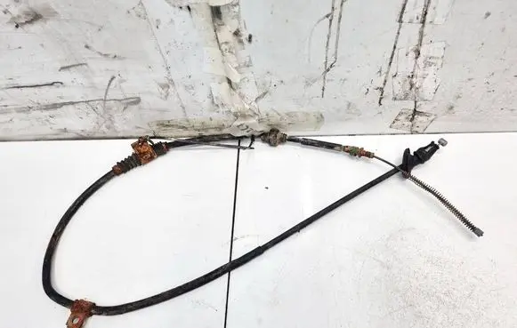 Mitsubishi Outlander Handbrake/parking brake wiring cable 