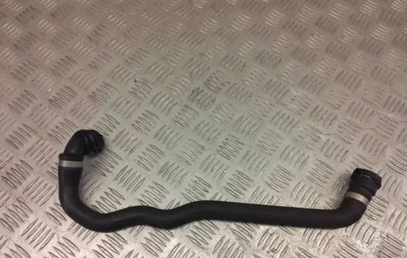 BMW 1 E82 E88 Engine coolant pipe/hose