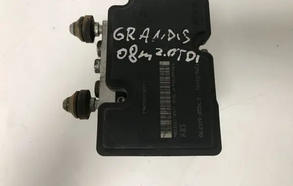 Mitsubishi Grandis ABS Pump 00402196E1