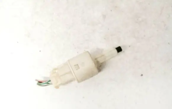 Toyota Avensis T250 Brake pedal sensor switch